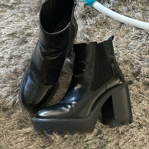 ZARA BOOTS